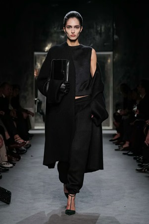 حيدر أكرمان يرسم ملامح توم فورد الجديدة: إغواء راقٍ بلمسات معمارية